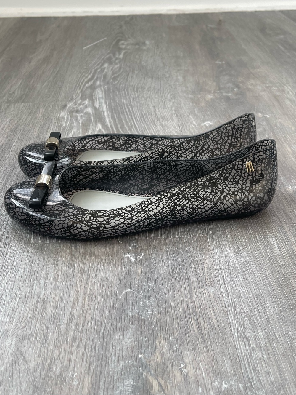Melissa + Jason Wu Black Lace Print Jelly Flats Size 9 - Picture 3 of 6